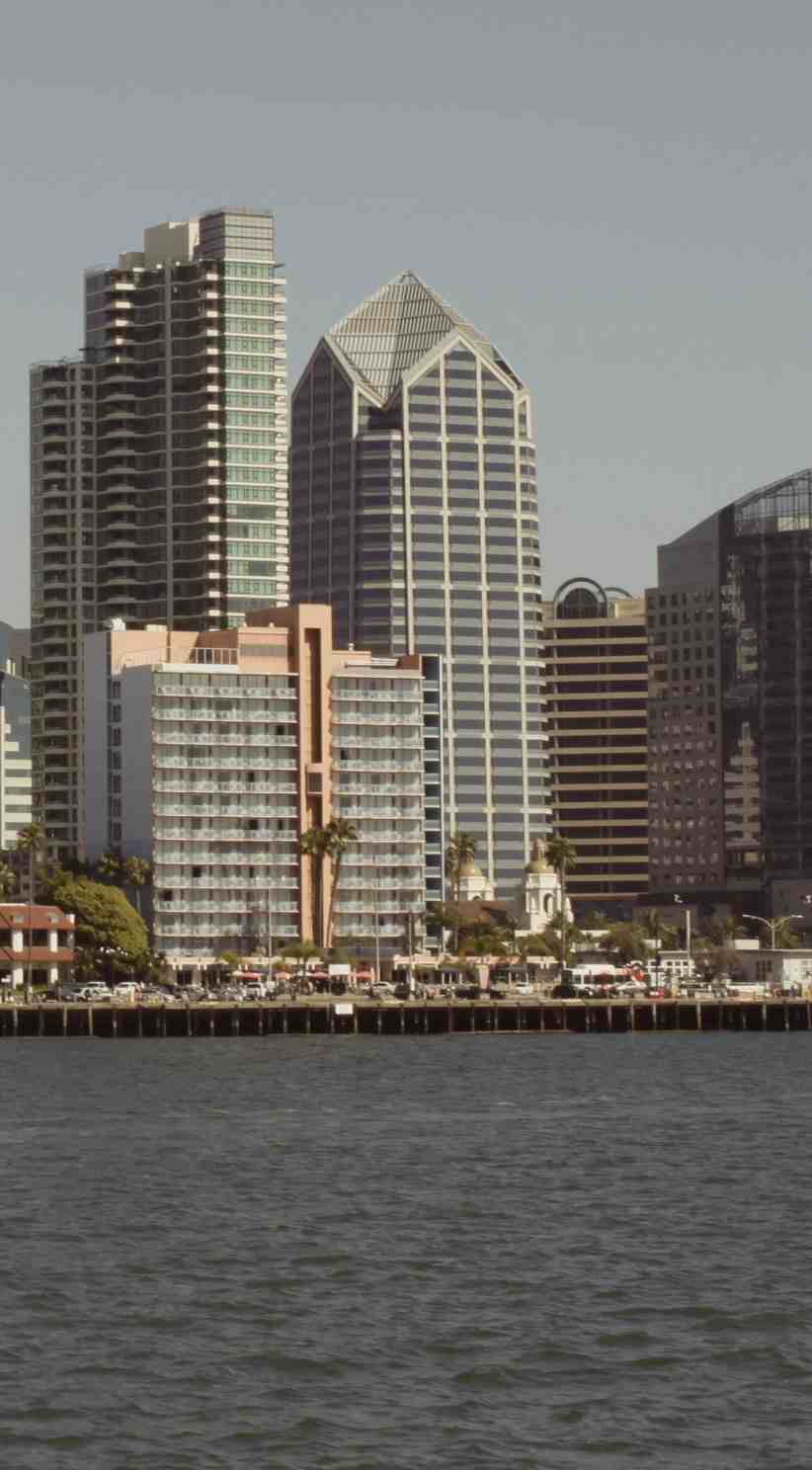Pacific Realty Advisors Mobile Background